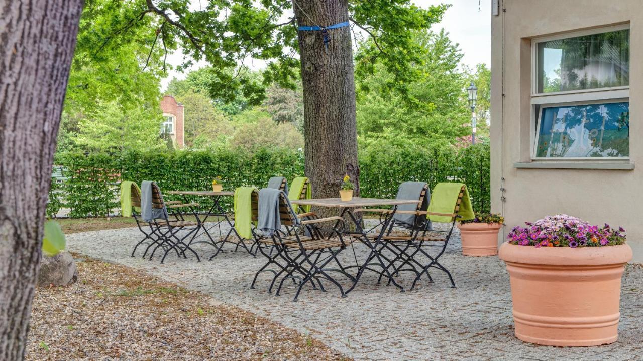 Landhotel Diana Teltow Exterior foto